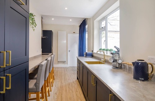 York House | The Milton sleeps 8, close to York city, pet friendly