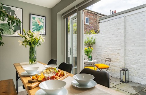 York House | The Mustard Pot - a family break that sleeps 4 guests in 2 bedrooms