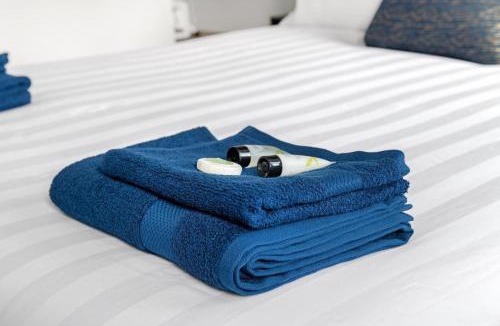 Sneinton House | The Navy Nest Stylish Home Nottingham