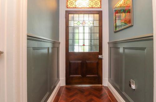 Ingleton House | The Oakroyd