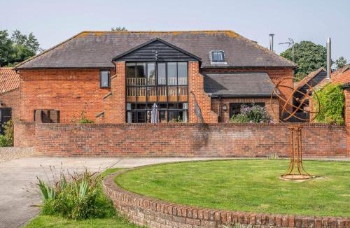 Ipswich House | The Old Barn