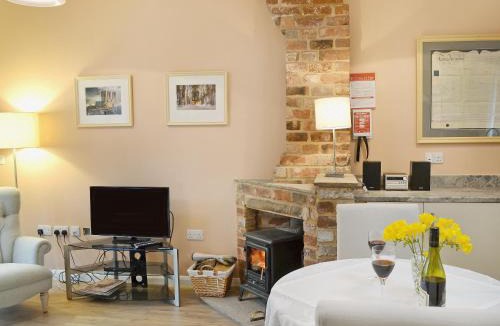 Saxilby House | The Old Forge