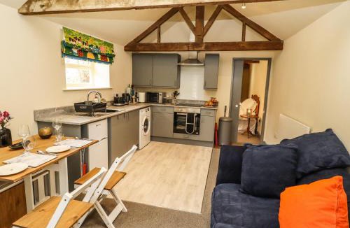 Knipton House | The Old Mower Shed