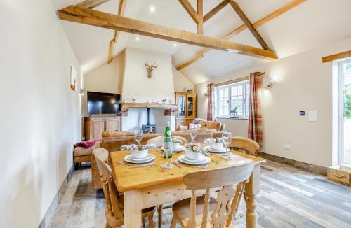 Alford House | The Old Stables