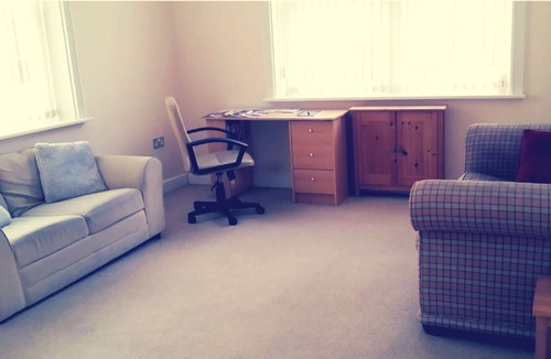 Hull Old Town Apartment | The Old Teddy Bear Shop: Apartment in Hull's Old Town