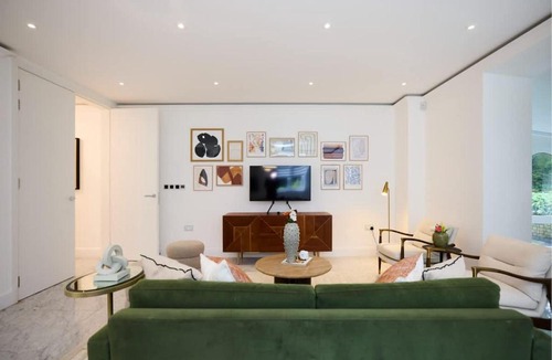 St. Johns Wood Apartment | The Primrose Hill Place