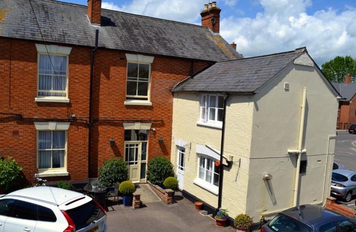 Olney House | The Queen Hotel