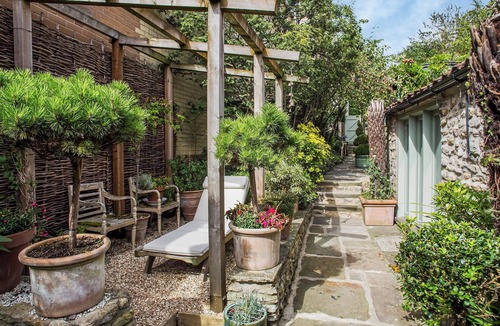 Helmsley Cottage | The Railway Carriage
