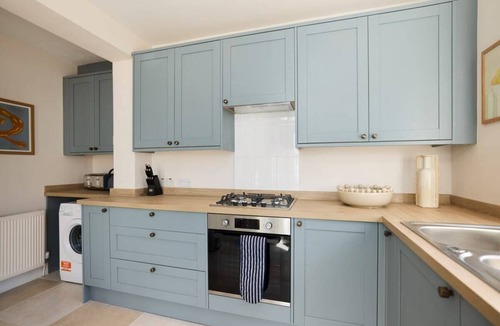 Dollis Hill Cottage | The Randall Retreat Spacious 4bdr Home With Garden