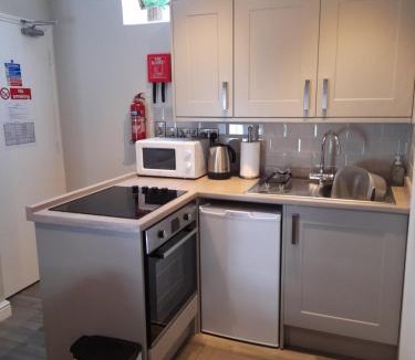Llanarmon-yn-Ial Hotel | The Raven Inn