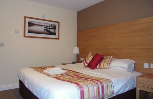 Eastoft Hotel | The River Don Tavern and Lodge