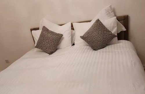 Greasbrough Apartment | The Rose
