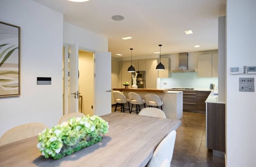 Abbey Road Cottage | The South Hampstead Hideaway - Stylish 6bdr Home