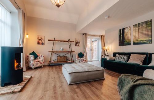 Little Stukeley House | The Stables