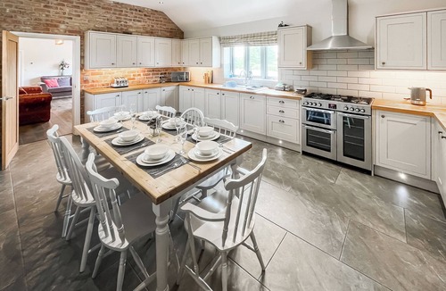 Boston Cottage | The Stables - UK51946