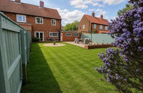 Darlington House | The Tansley Gardens