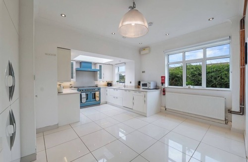 Thorney House | The Thorney Retreat: Peterborough