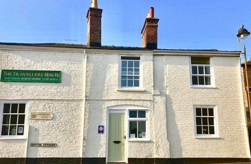 Louth Bed & Breakfast | The Travellers B&B