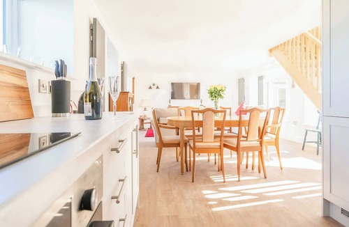 Thurlby Cottage | The Warren - UK34820