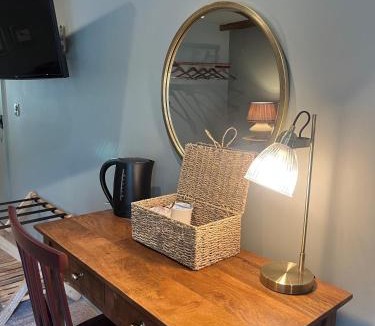 Ufford Hotel | The White Hart
