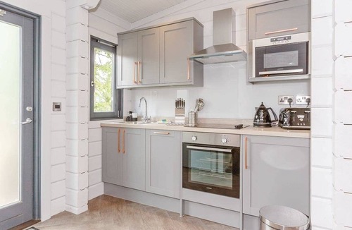 Aysgarth Ski Chalet | These stunning lodges are ultra spacious luxurious lodges designed with couples in mind.