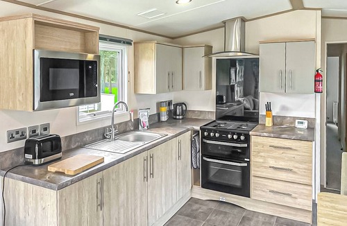 Witton-le-Wear House | This stunning holiday home with a double bedroom and en suite W.