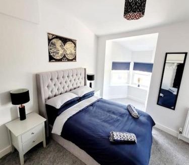 Denholme House | Toll Gate Cottage