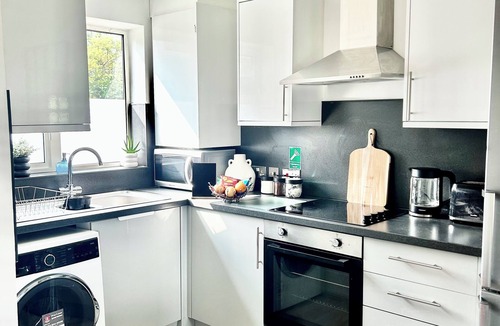 Peterborough House | Tranquil 3BR Retreat | Pet-Friendly + Free Parking