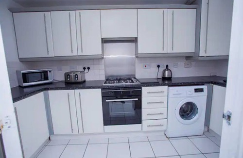 Wootton House | Turners gardens