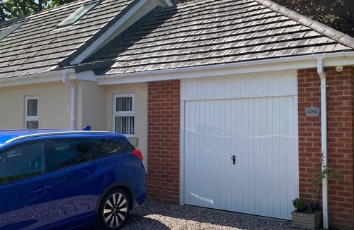 Whitestake Apartment | Two bed apartment, sleeps 5, ideal for work and family stays