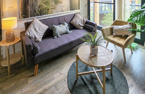 Gay Village Apartment | UK.BM.SOU- Lovely 2 bedroom apartment in city centre