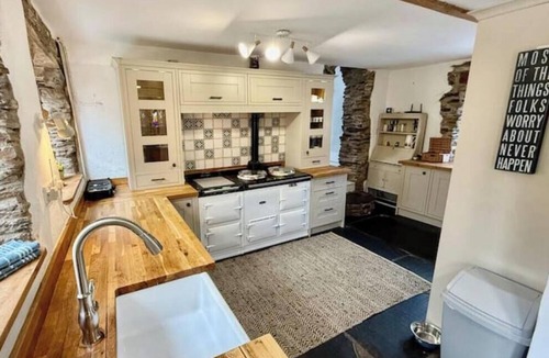 Fivelanes House | Unique Cornish Retreat | Bodmin Moor | Garden & Wood Burner