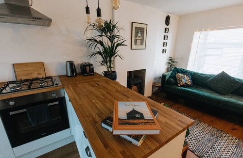Newland Near Ulverston House | Unique Cottage in the heart of Ulverston