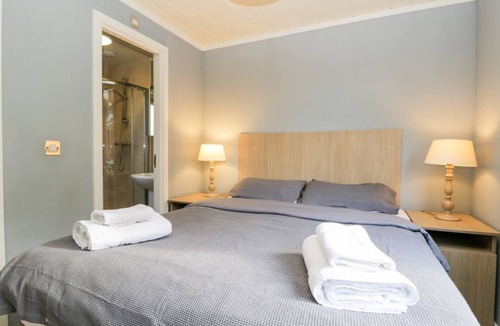 Troutbeck Bridge Cabin | Wansfell Lodge, White Cross Bay