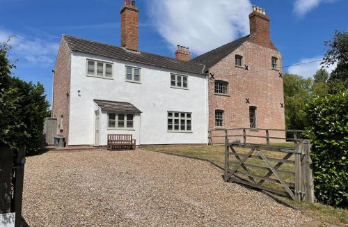 Market Rasen House | Warren House Cottage
