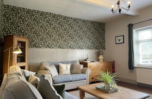 Market Rasen House | Warren House Cottage
