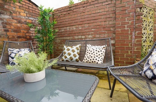 Manchester House | Welcoming 5BR Flat in Manchester