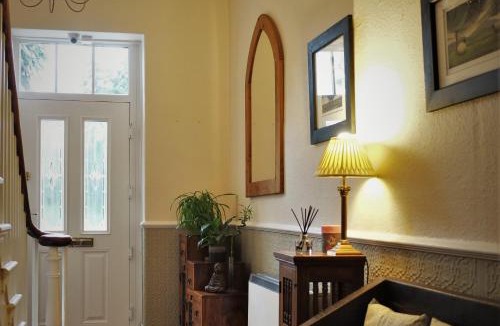 Richmond House | West End Guest House