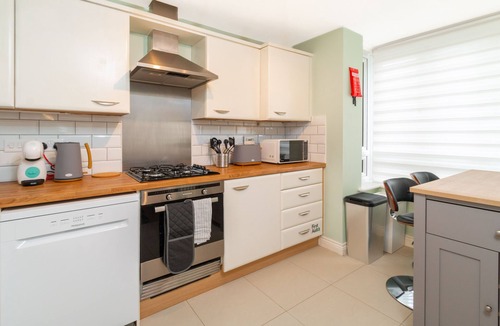 Peterborough House | Westlake Serviced Accommodation