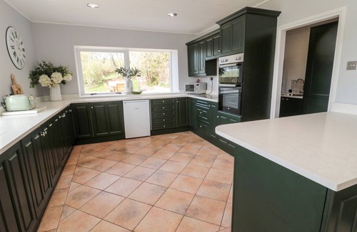 Berwick-upon-Tweed House | WHITEADDER BANK, pet friendly, with open fire in Berwick-Upon-Tweed