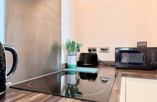 Sefton Park Apartment | 'Windemere Terrace' Liverpool 2 Bed | WiFi/Parking - Pass the Keys