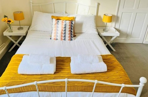 Yeadon House | Windmill Lodge at Leeds/Bradford Airport