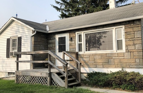 Town of Reading House | Wine Trail Dreams - 2 BR Cottage - Perfect location on the Seneca Wine Trail!