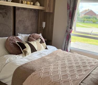 Withernsea House | Withernsea Whisper The Hideaway