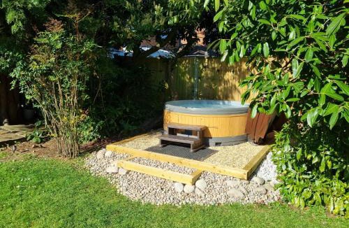 Emery Down House | Wood Haven