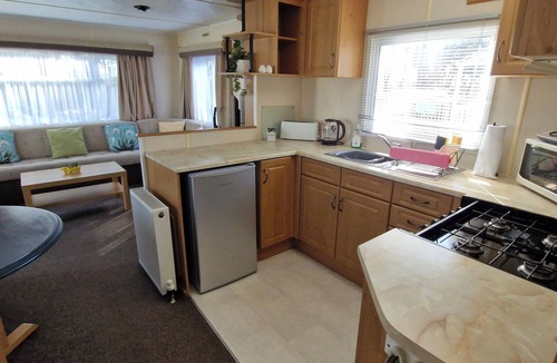 Alford Cabin | Woodland View Dog Friendly - Nr Sutton on Sea