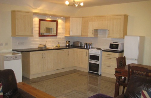 East Drayton Cottage | Woodlands Cottage, ideally located for Lincoln and Newark Showgrounds