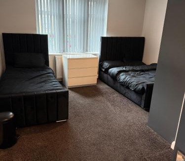 Huddersfield Apartment | WoolPack By SAFÉRA