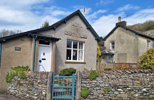 Cark Cottage | WREN COTTAGE AT HOLKER, pet friendly in Cark In Cartmel