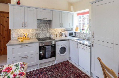 Storwood Cottage | YORK, THORGANBY FARM COTTAGES,YORK/SELF CATERING ,FAMILY & PET FRIENDLY.PARKING